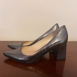 Marc Fisher Pewter  leather pump dress shoe size 8M